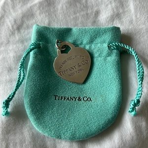 Return to Tiffany Charm - Large